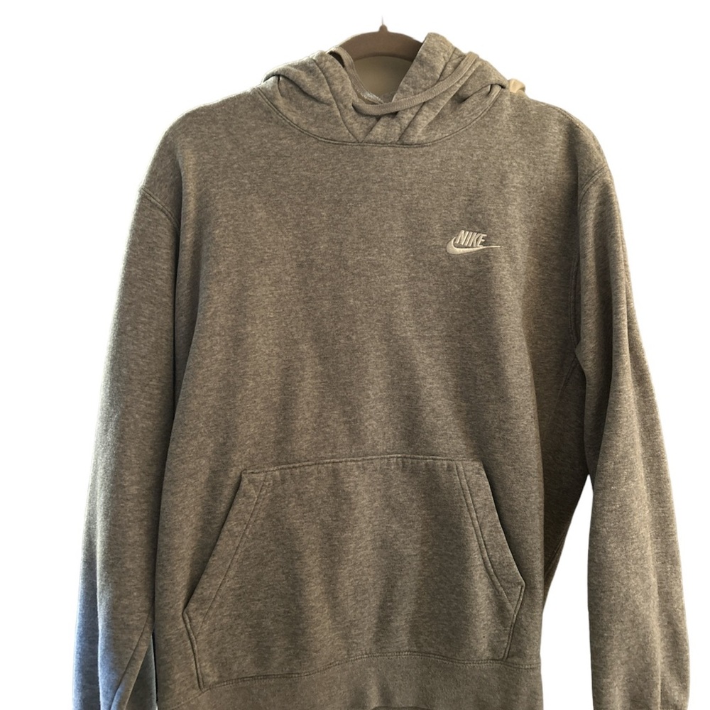 ✔️Grey Nike Sweater ✔️